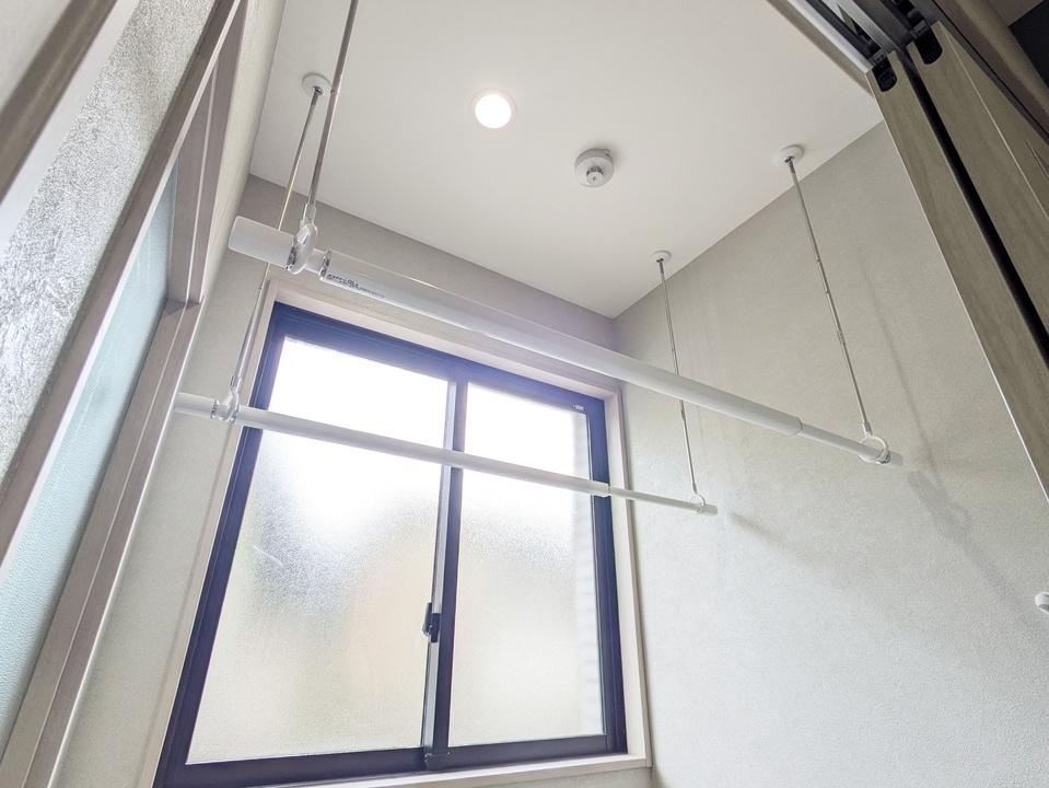 室内物干しユニット