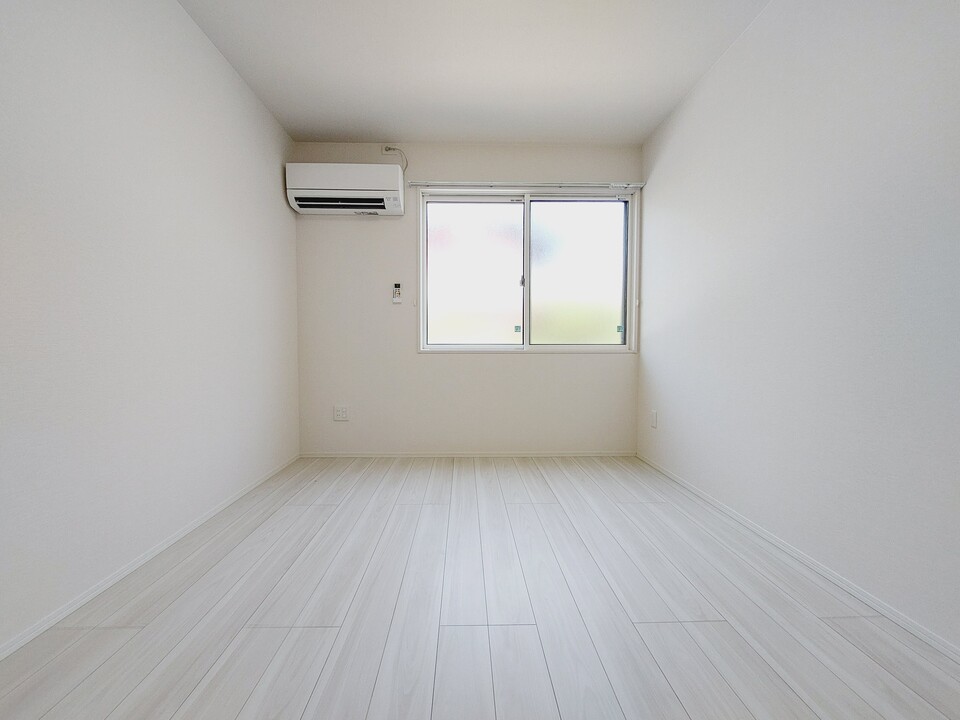 洋室6.3帖