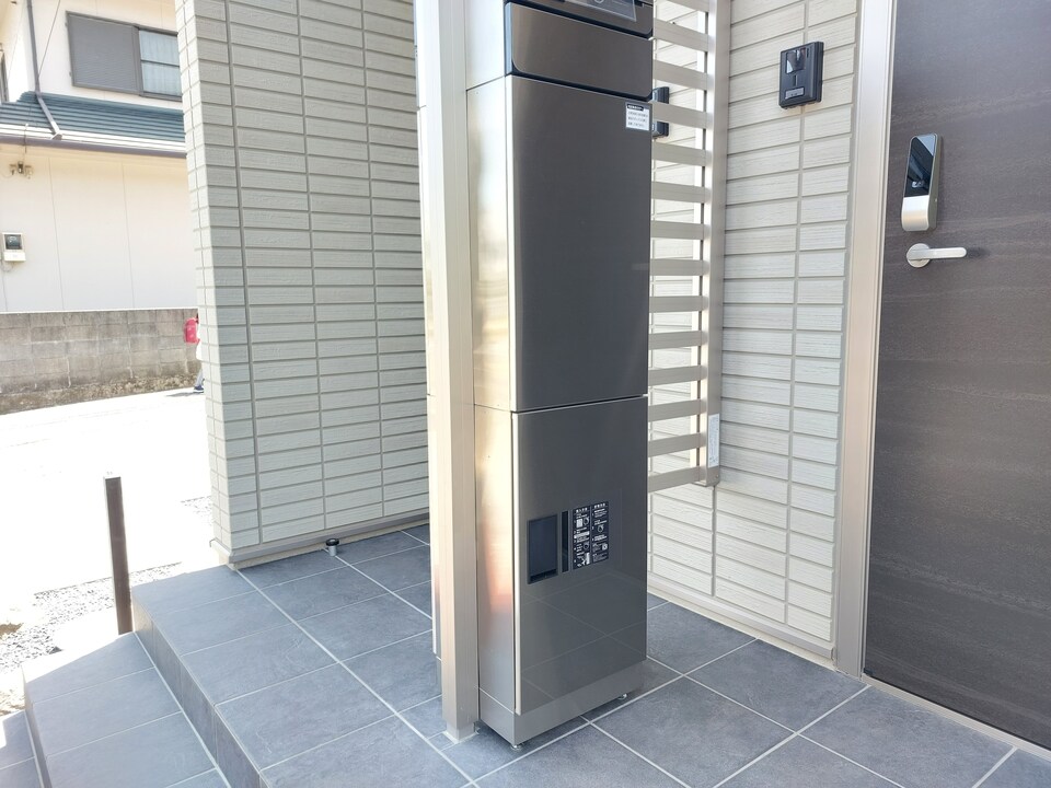 宅配ボックス