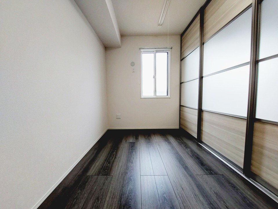 洋室4.8帖