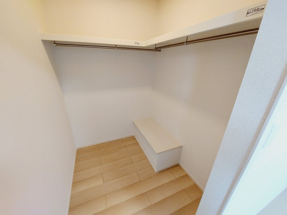 ウォークインクローゼット