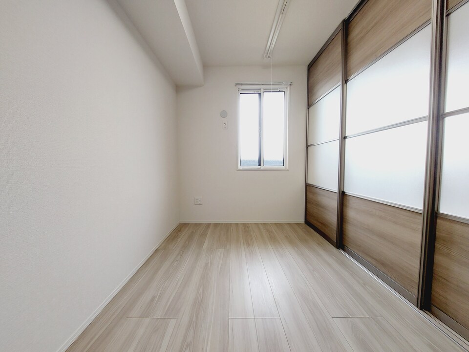 洋室4.8帖