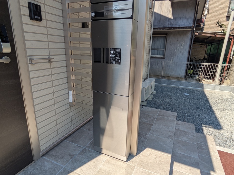 宅配ボックス