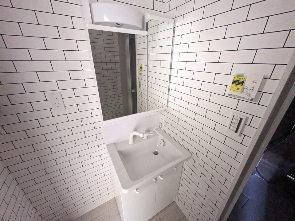 シャワー付洗面化粧台