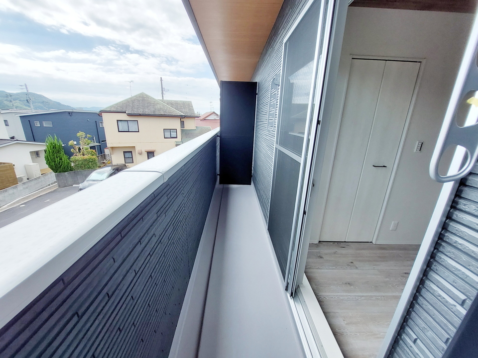 バルコニー 2階