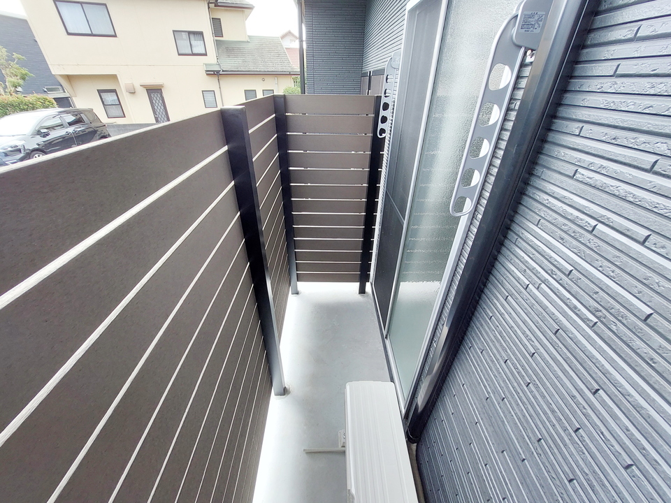 バルコニー 1階