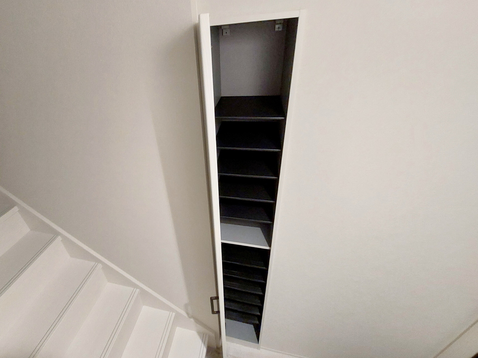 シューズボックス