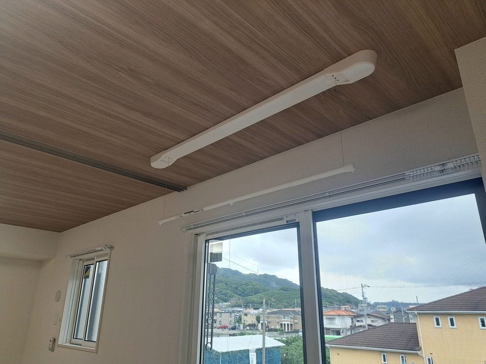 室内物干しユニット