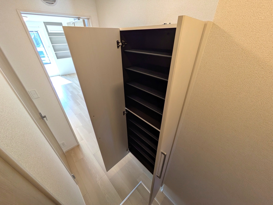 シューズボックス