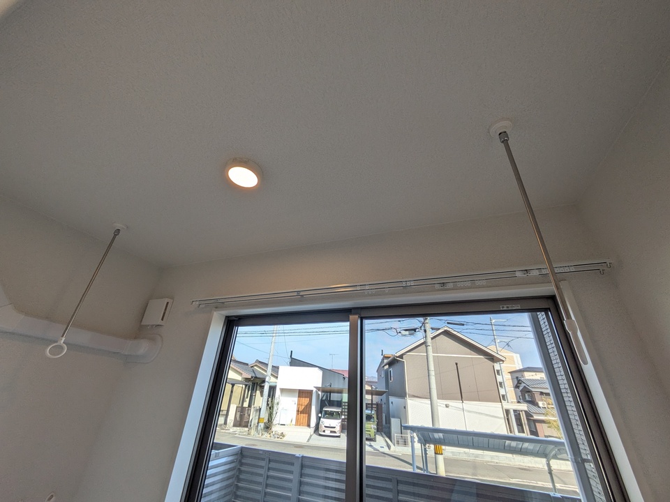 室内物干しユニット