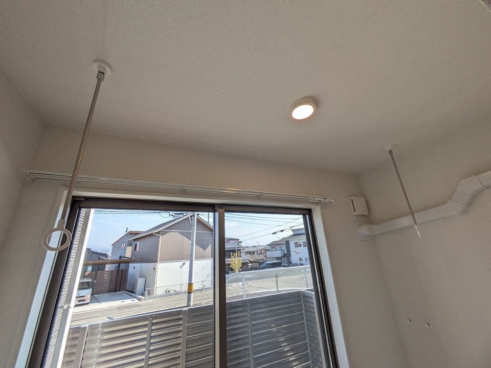 室内物干しユニット