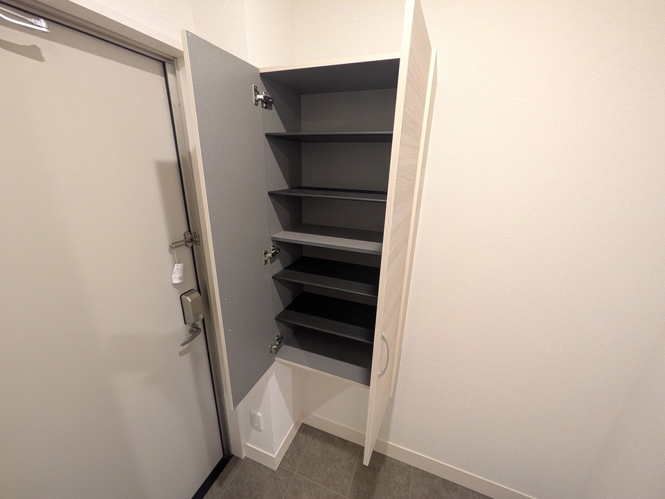 シューズボックス