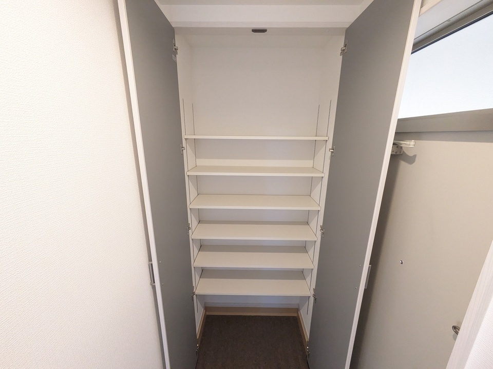 シューズボックス