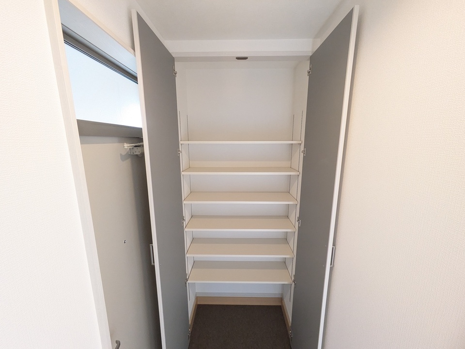 シューズボックス