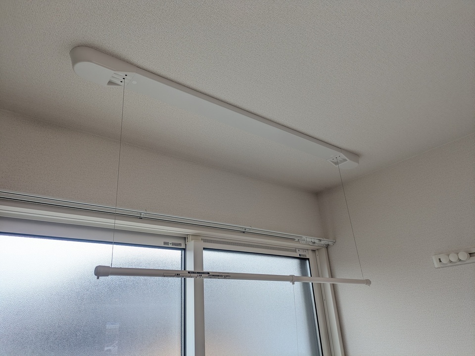 室内物干しユニット