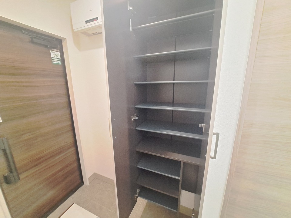 シューズボックス