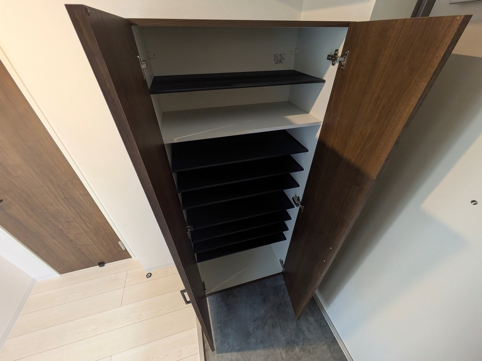 シューズボックス