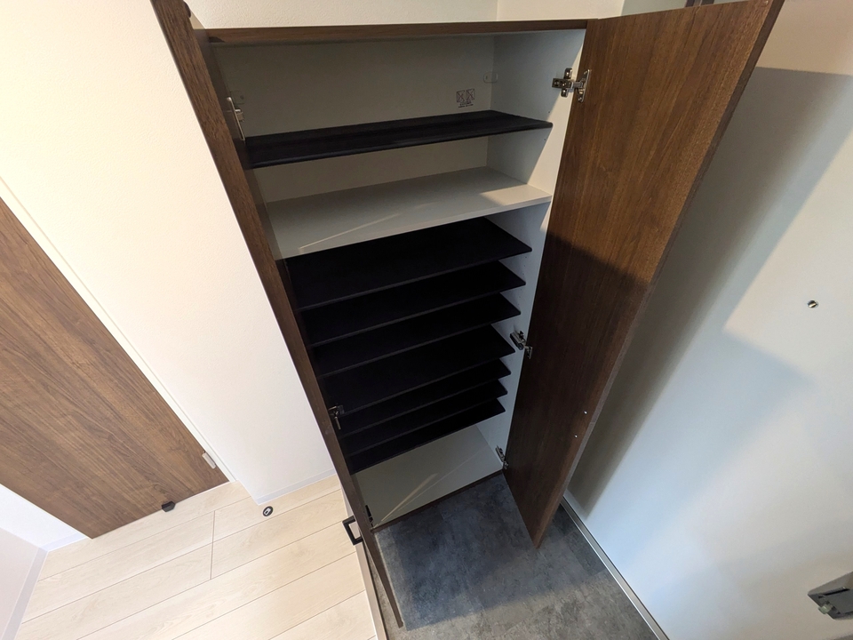 シューズボックス