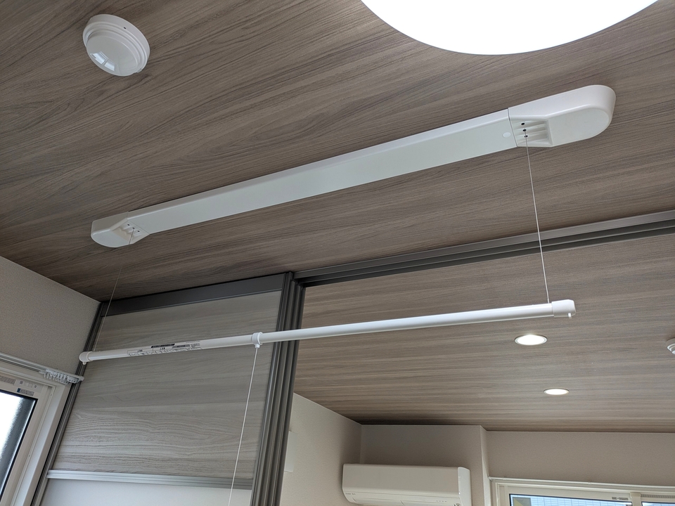 室内物干しユニット