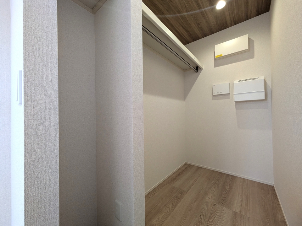 ウォークインクローゼット