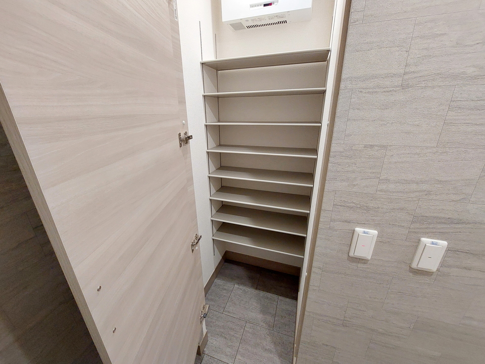 シューズボックス