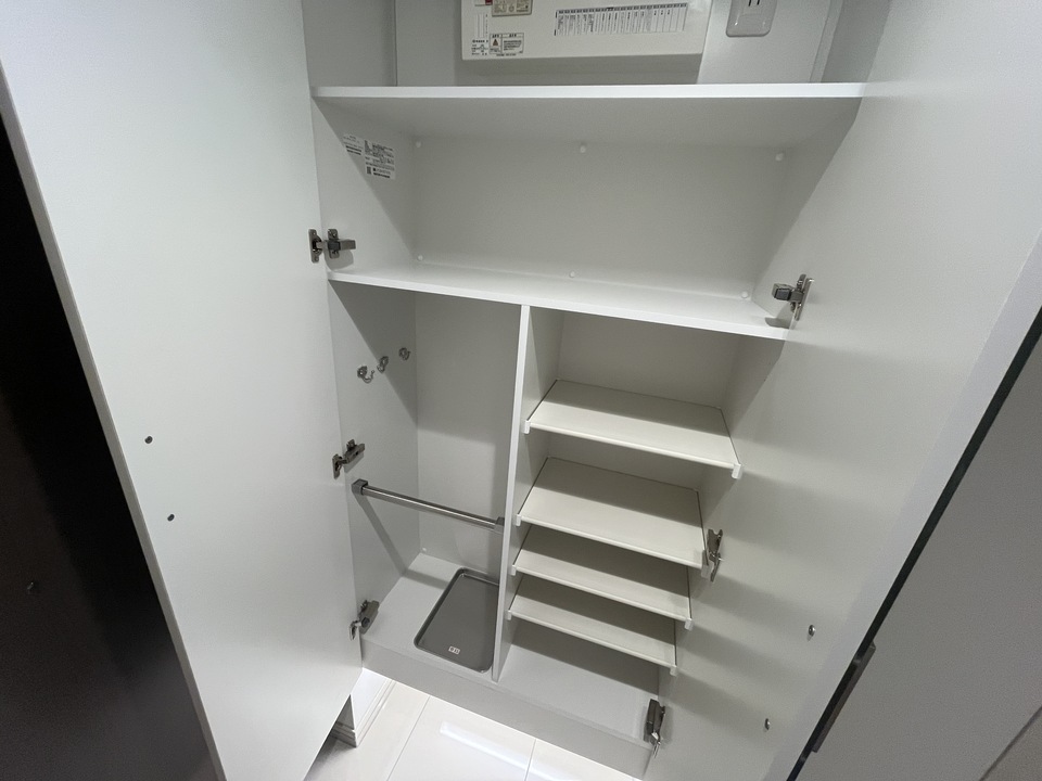 シューズボックス