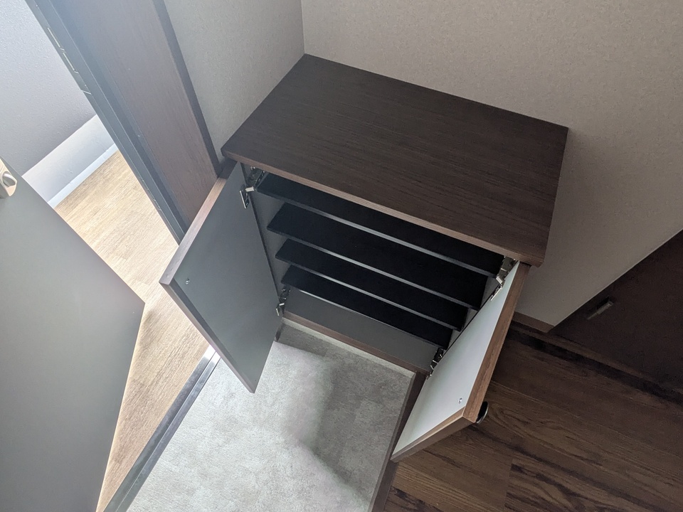 シューズボックス