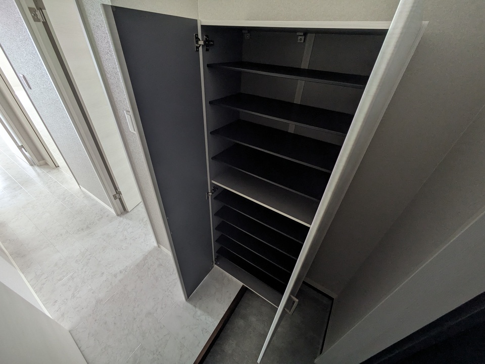 シューズボックス