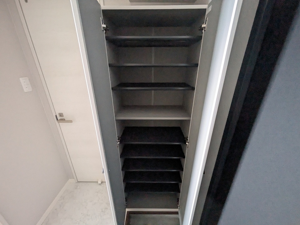 シューズボックス