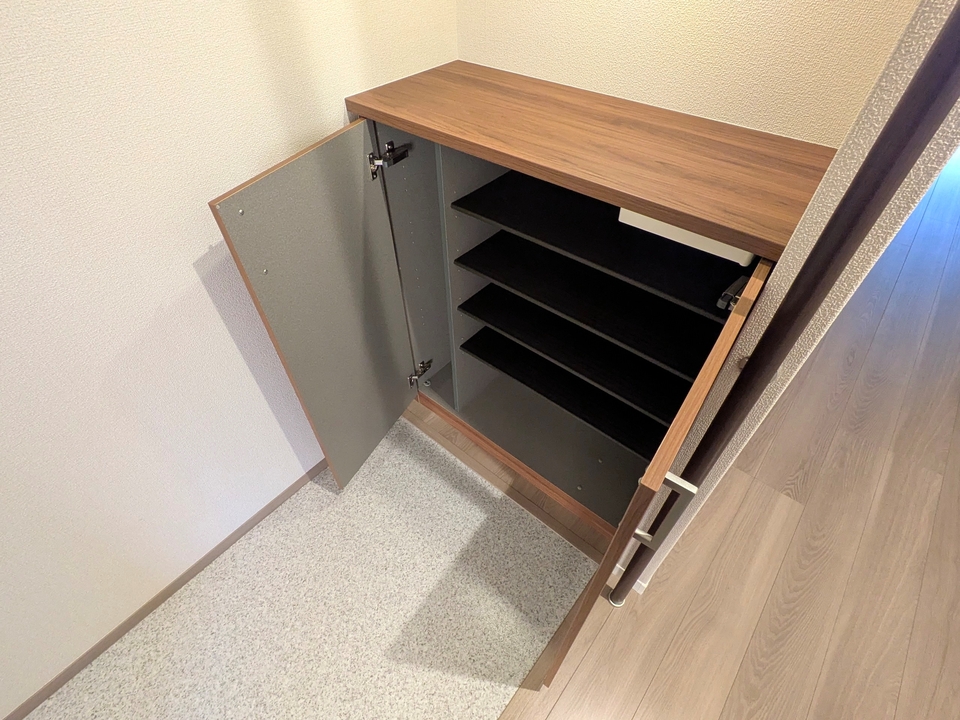 シューズボックス