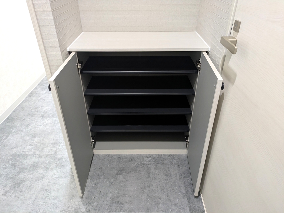 シューズボックス