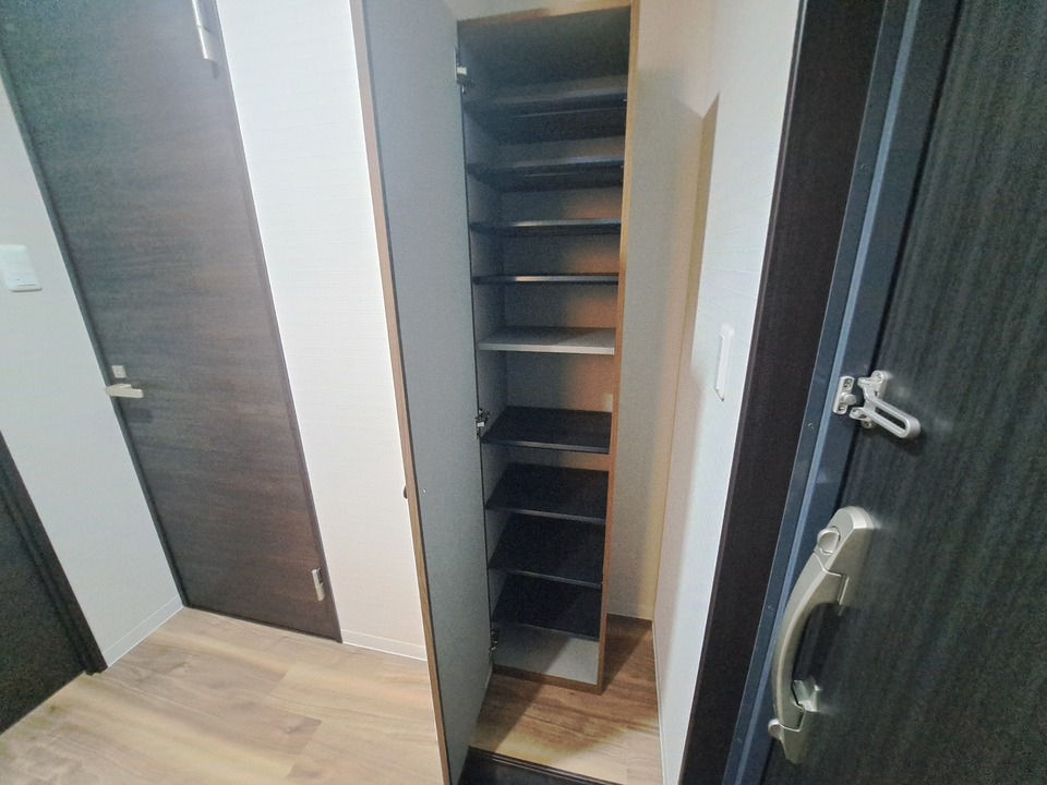 シューズボックス