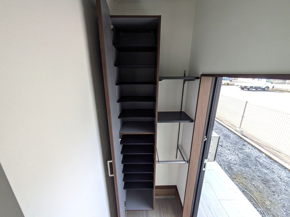 シューズボックス