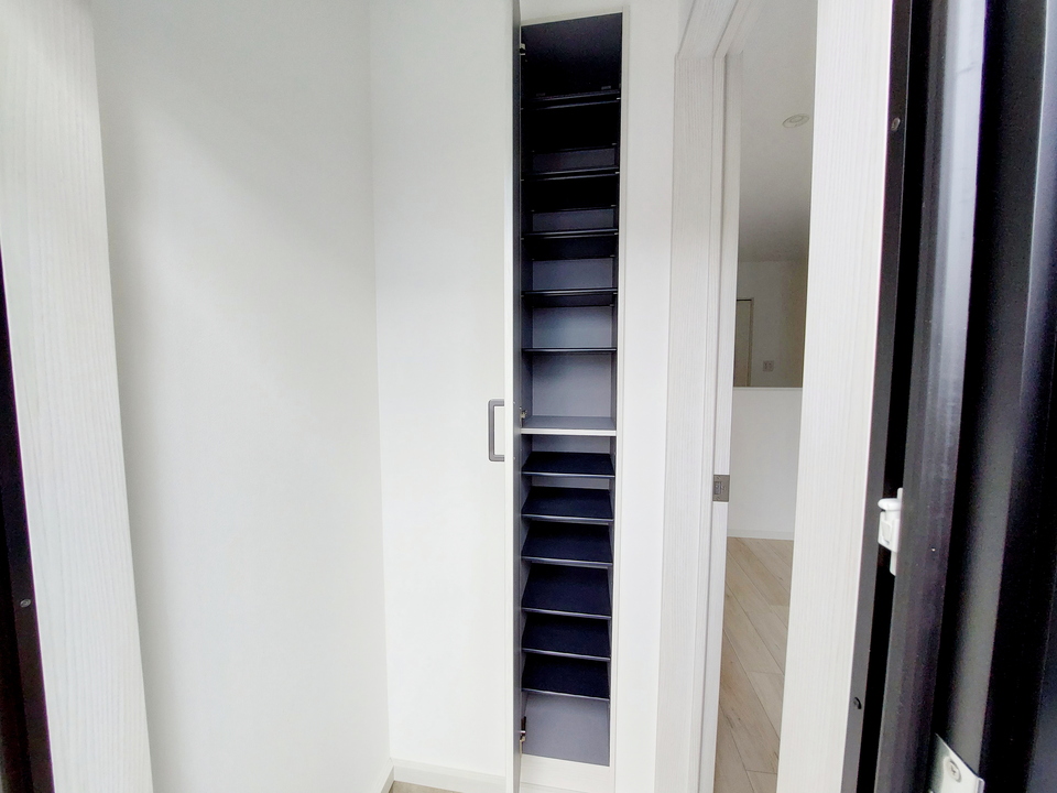 シューズボックス