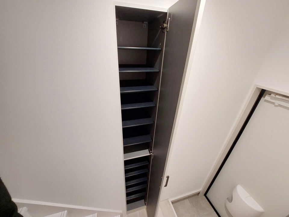 シューズボックス