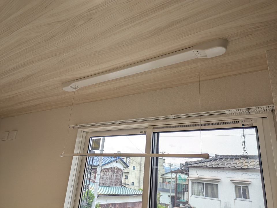 室内物干しユニット