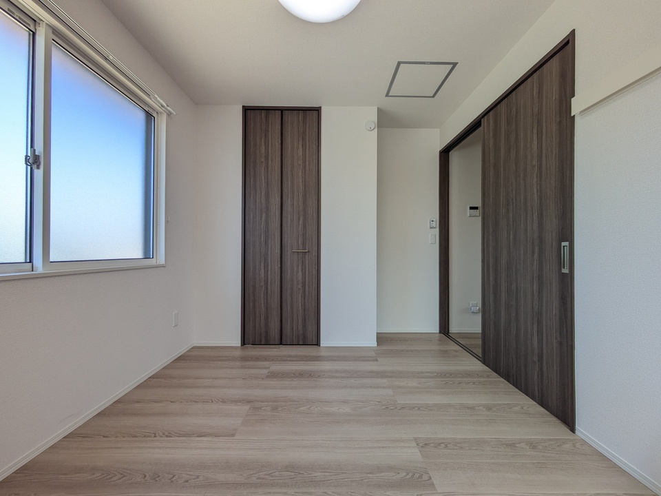 洋室5.6帖