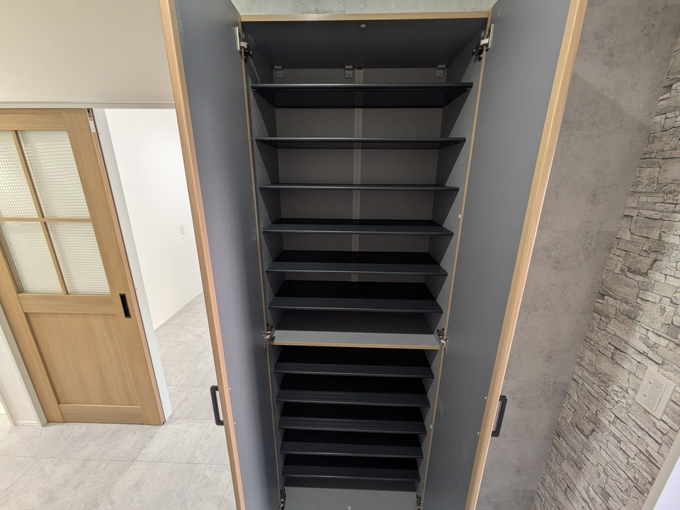 シューズボックス