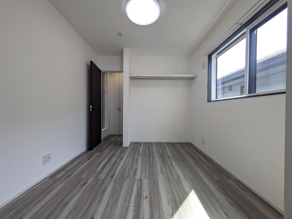 洋室5.2帖（南西側）