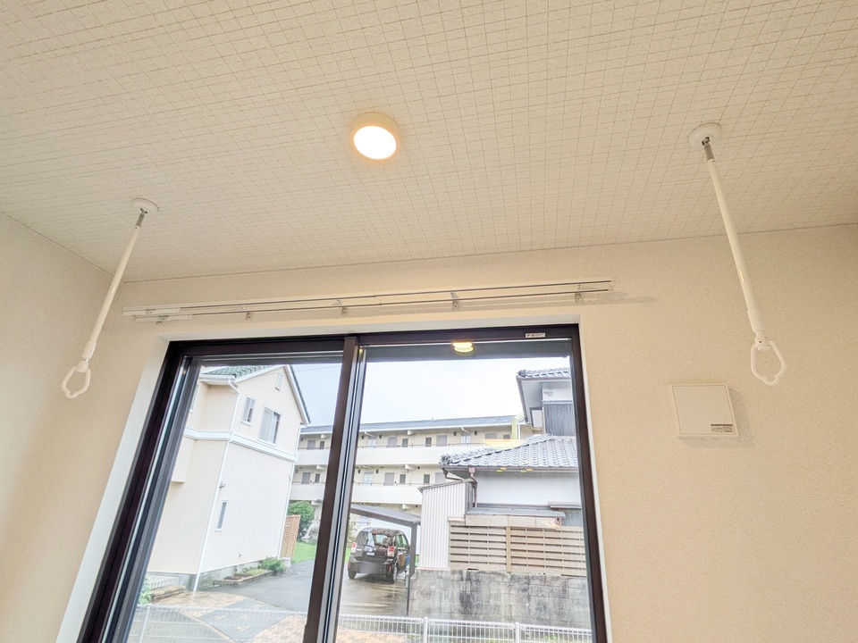 室内物干しユニット
