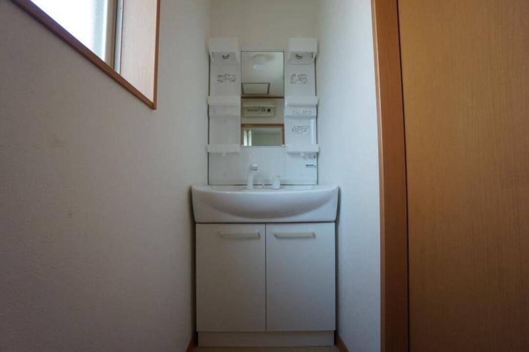 シャンプードレッサー