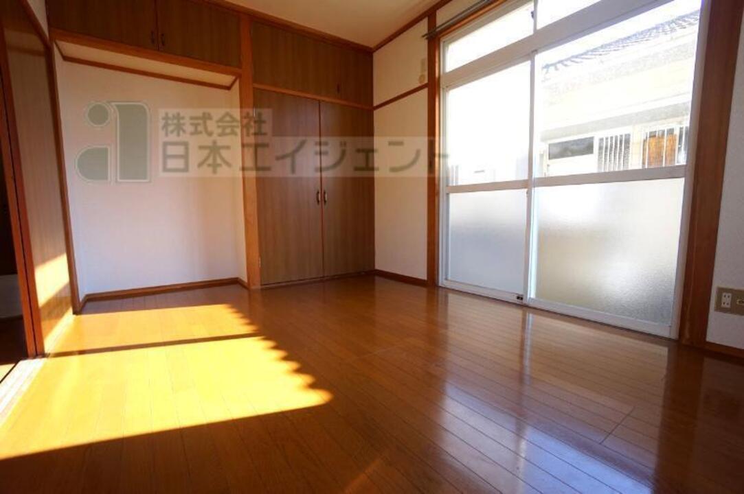 洋室