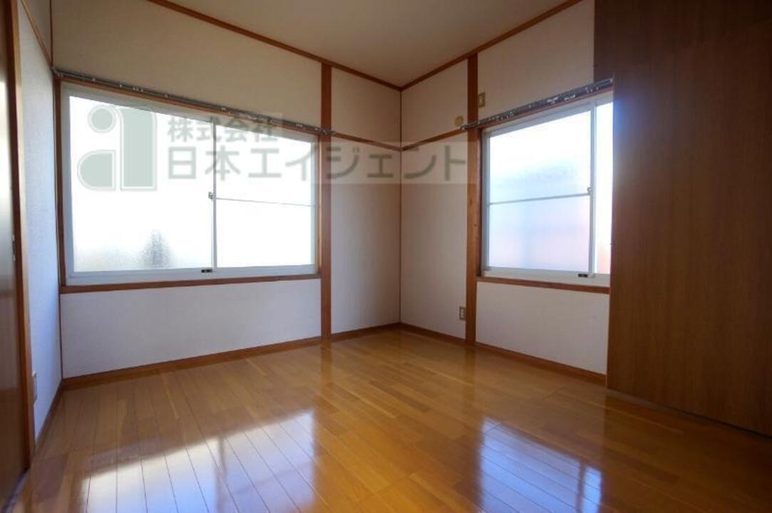 洋室