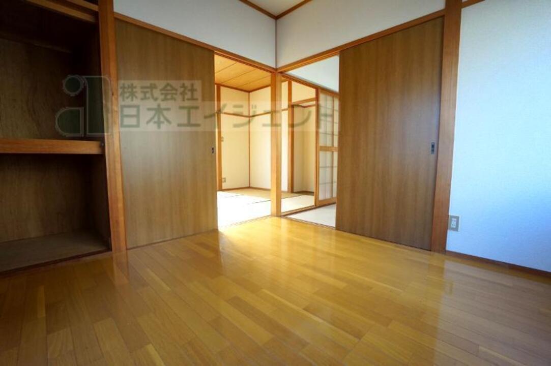 洋室