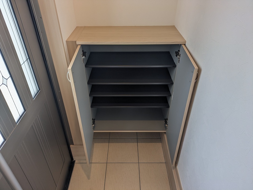 シューズボックス