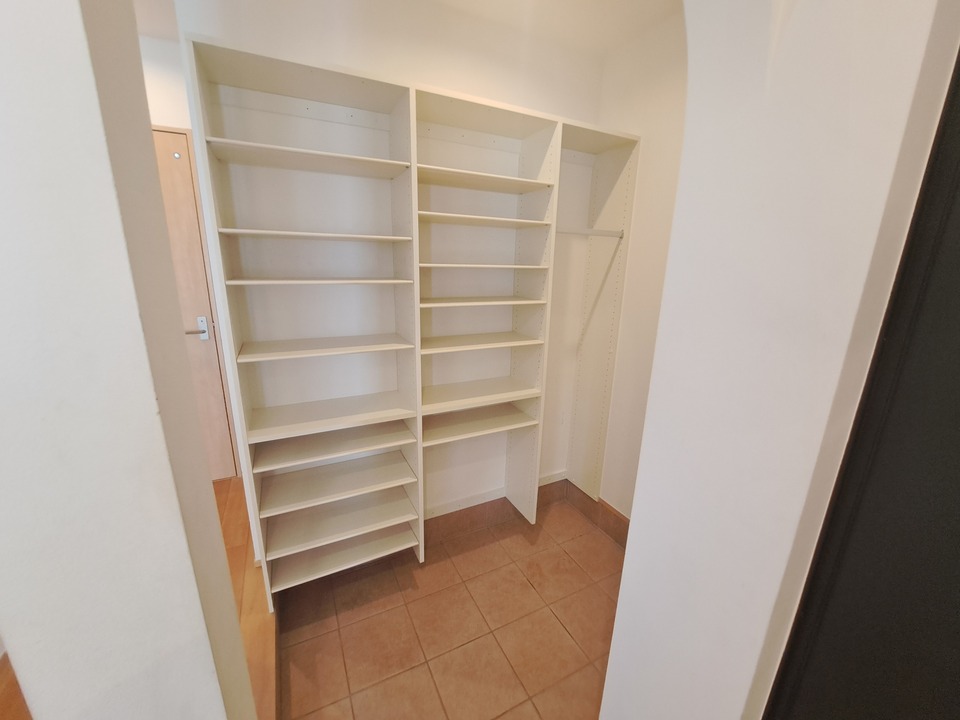 シューズボックス